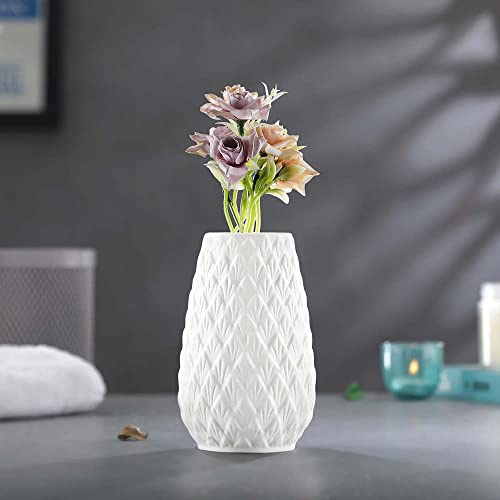 Indulge Homes White Ceramic Pineapple Vase Set of 1 / Pineapple Shaped Vases for Home Decor, Modern
