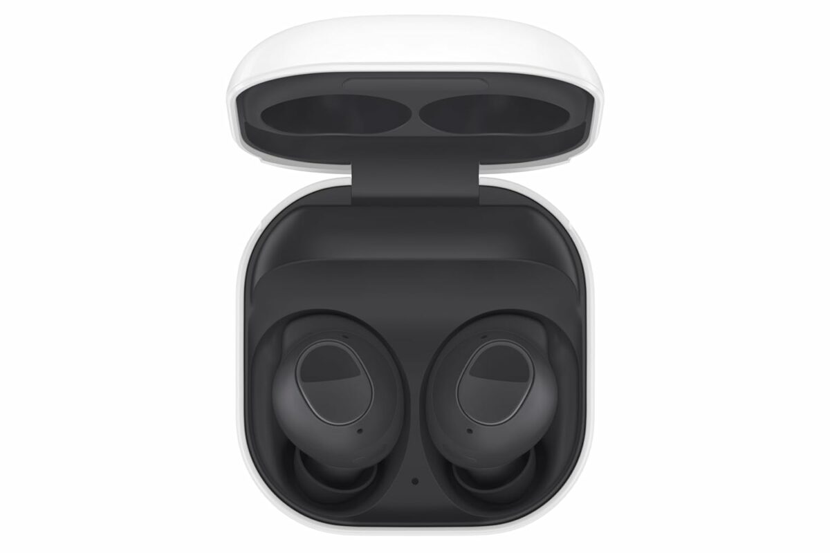 Samsung Galaxy Wireless Buds FE (in Ear) (Graphite)|Powerful Active Noise Cancellation | Enriched Bass Sound | Ergonomic Design | 6-21 Hrs Play Time