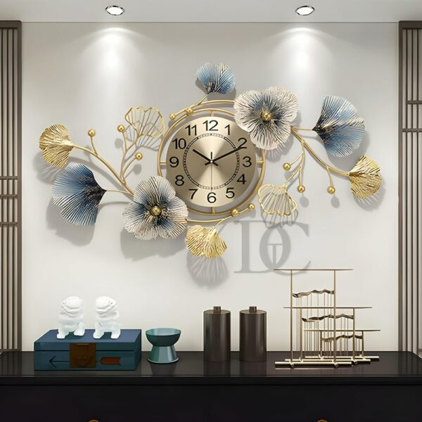 THE DECOR COMPANY Metal Wall Clock - Floral Design with Silent Sweep Machine - Ideal Home Decor Items and Wall Decoration Items for Living Room/Bedroom/Dining Hall/Office/Cafes/Hotels