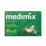 Medimix Ayurvedic Classic 18 Herbs Bathing Soap 125g | Natural Oils For Healthy & Protected Skin | Shop Herbal | Natural | Paraben-free & Sulphate-free | 100% Vegan